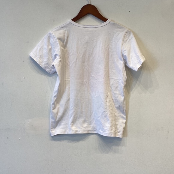 Comme Des Garçons Play Size Small White Tee Shirt Red Heart Print With Patch Top - Picture 5 of 5